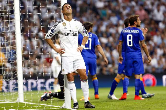 Et Cristiano Ronaldo flancha…