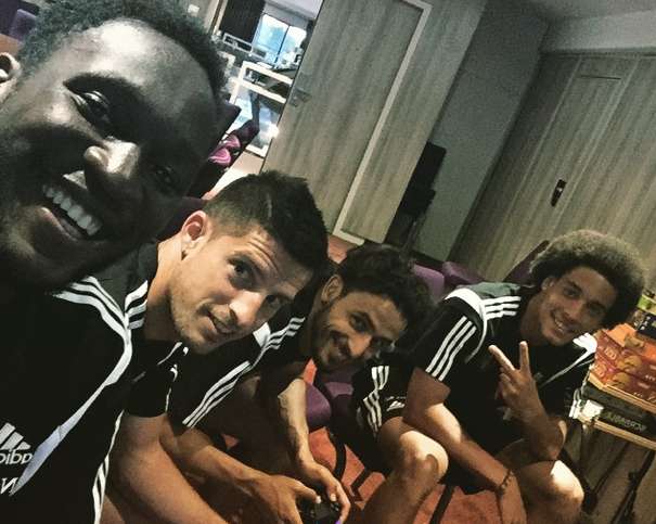 Les Belges se préparent sur FIFA