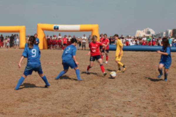 Un tournoi en Vendée sur le plus grand terrain du monde
