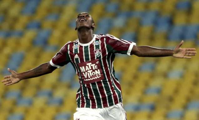 Attention, voilà Pogbinha !