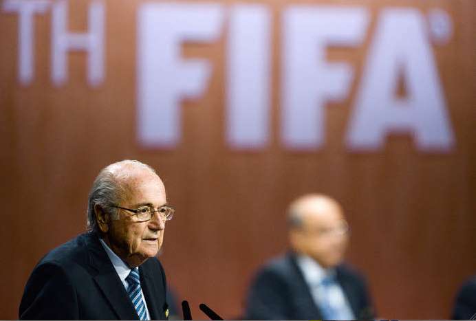 Sepp Blatter dit bravo au Barça
