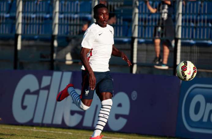 Tournoi de Toulon : Dompé touché par une bouteille