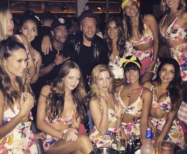 Ashley Cole et ses copines