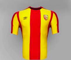 Le maillot domicile 2015-16 du RC Lens