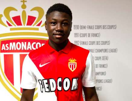 Officiel : Le fils de N&rsquo;Doram passe pro