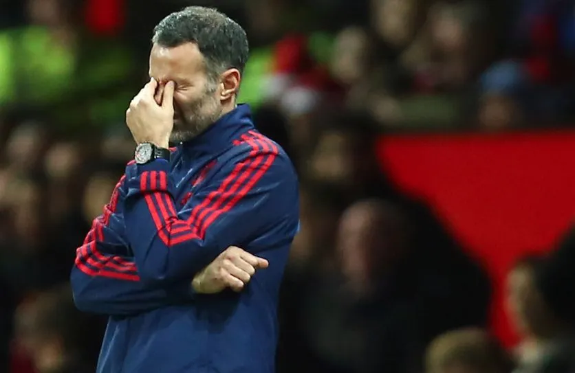 Leicester passe Noël sur le trône, City et United déchantent