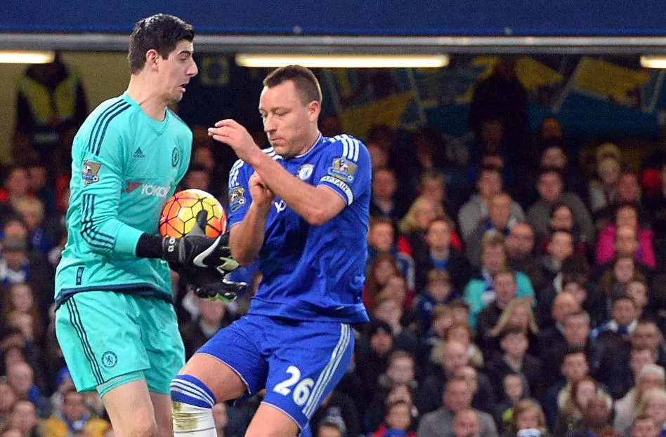 Mauvaise opération pour les Blues d’Hiddink