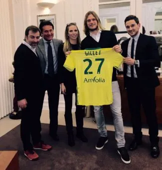 Photo : Guillaume Gillet dans le bureau des Kita