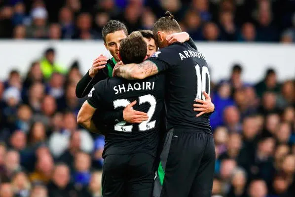 Stoke et Shaqiri assurent le spectacle, Leicester tient le choc