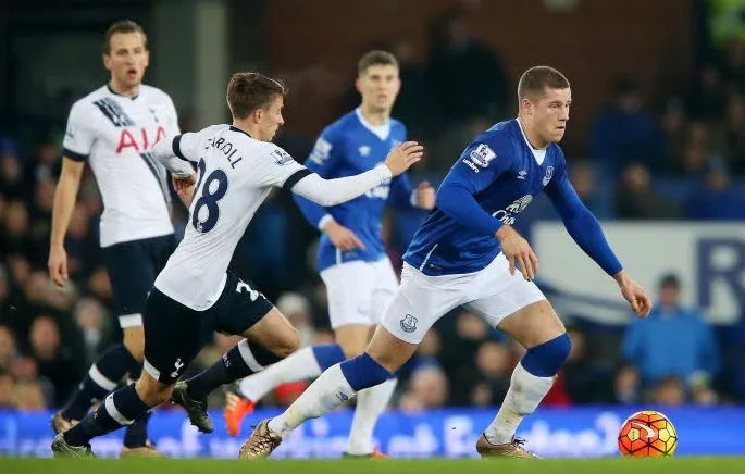 Everton et Tottenham débutent 2016 dos à dos