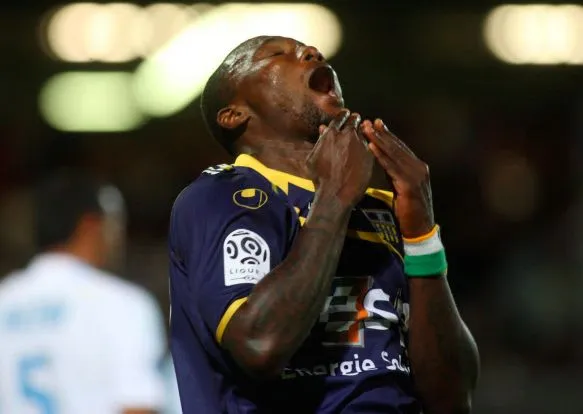 Franck Dja Djédjé : «<span style="font-size:50%">&nbsp;</span>Si j&rsquo;avais pu signer dans un club pour 10 ans, je l&rsquo;aurais fait<span style="font-size:50%">&nbsp;</span>»