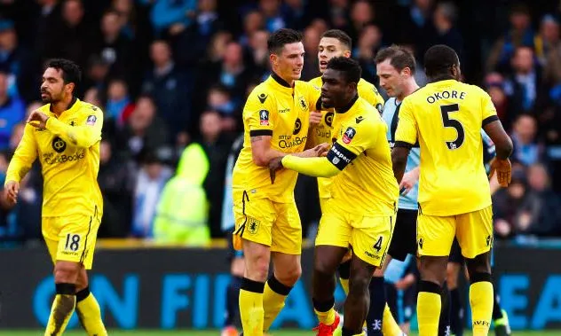 Comment recruter pour Aston Villa ?