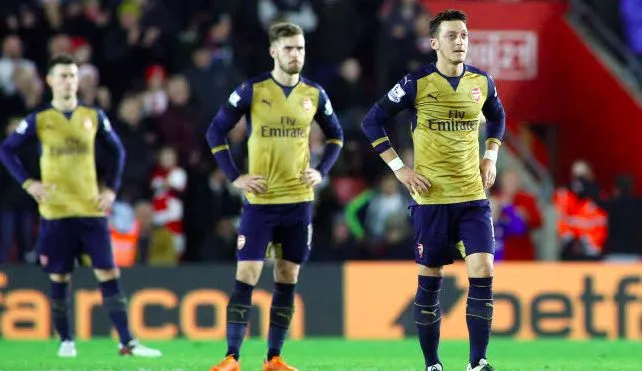 En Angleterre, une couronne sans monarque