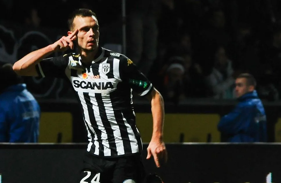 «<span style="font-size:50%">&nbsp;</span>On me dit que j&rsquo;ai une grosse tête, pas en boulard, mais en superficie…<span style="font-size:50%">&nbsp;</span>»