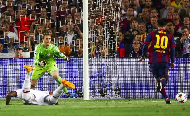 Miss Bumbum rend hommage à Messi