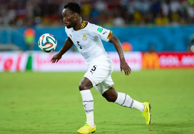 Michael Essien perd et se fait cambrioler