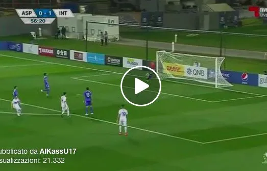 Un jeune de l’Inter marque un super but sans chaussure
