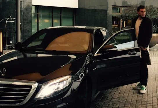 Wolfsburg sanctionne Bendtner