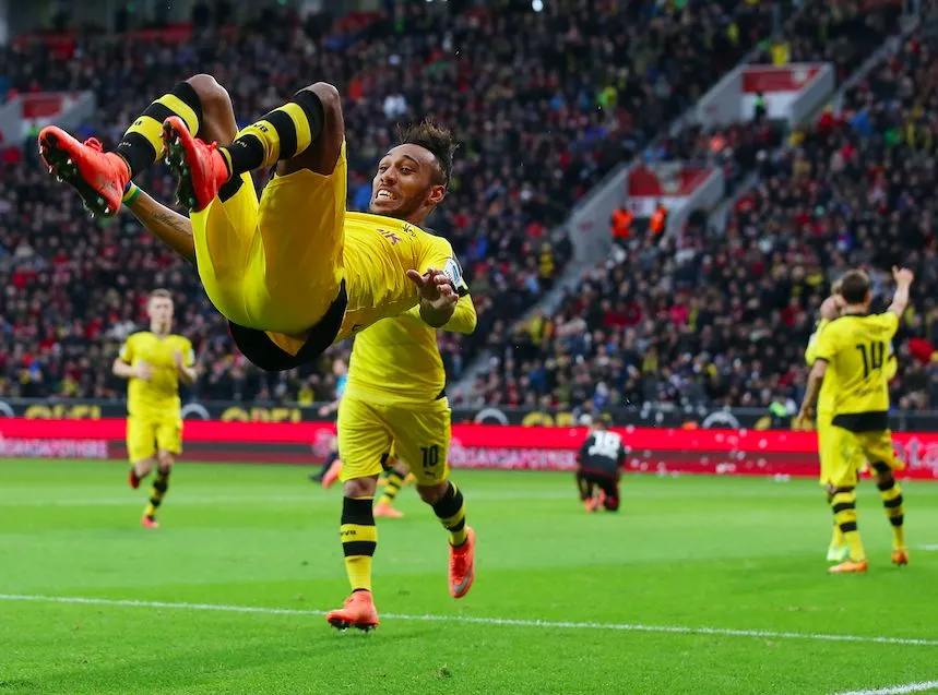 Munich et Dortmund inarrêtables, ça se resserre derrière