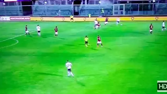 Le «<span style="font-size:50%">&nbsp;</span>Big foot<span style="font-size:50%">&nbsp;</span>» d’un joueur de D2 italienne