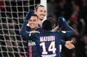 Zlatan et Van der Wiel se sont embrouillés à Troyes