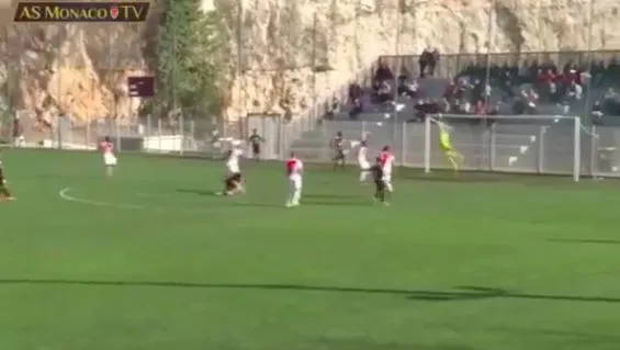 L&rsquo;incroyable but de Paulin Puel avec les U19 niçois