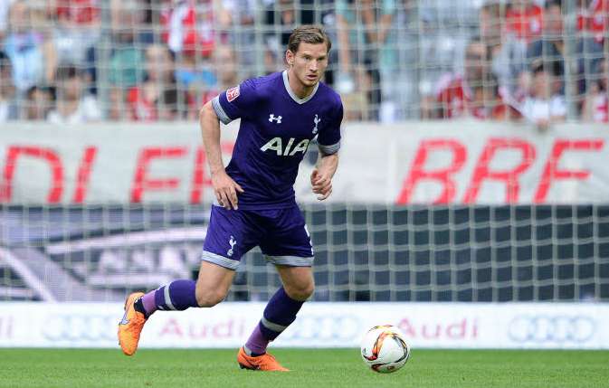 Vertonghen se fait tamponner