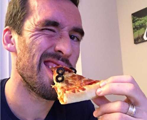Ranieri a payé champagne et pizzas