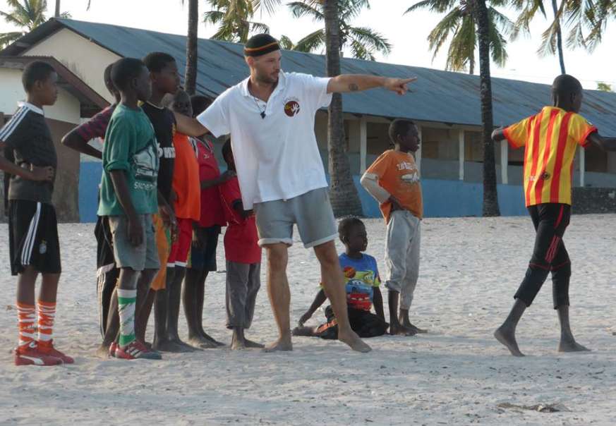 Rémi Dandoli, le PSG en Tanzanie
