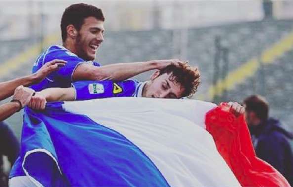 L. Morosini : «<span style="font-size:50%">&nbsp;</span>Avec les Français, nous sommes tous frères<span style="font-size:50%">&nbsp;</span>»