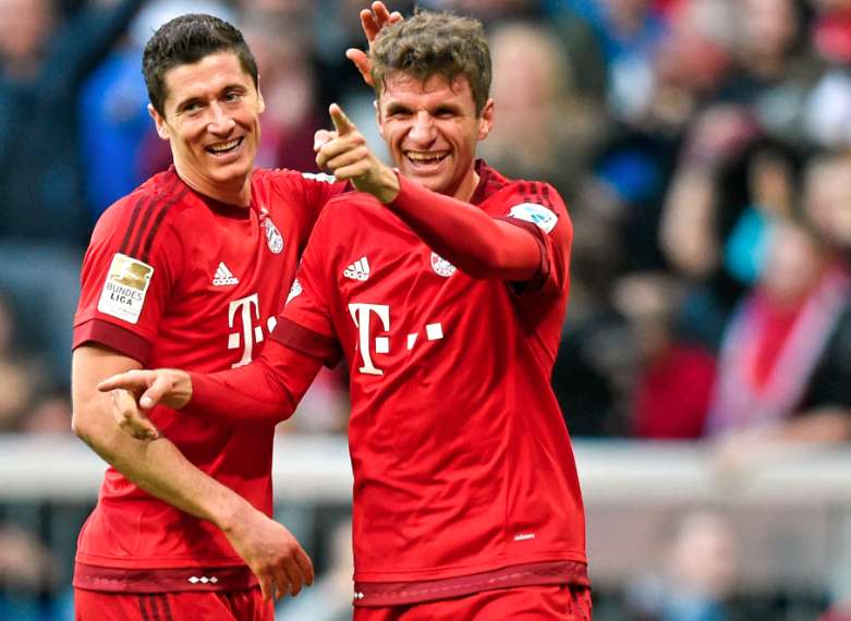 Le Bayern, au petit trot, avance encore