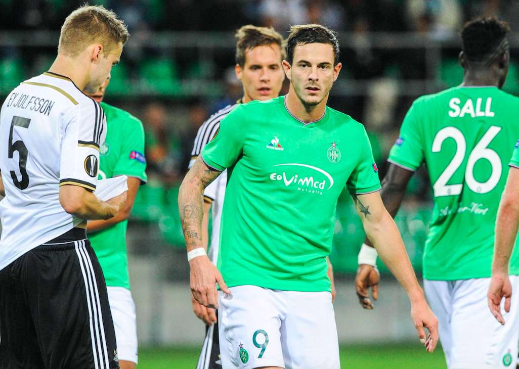 Roux et la Lazio envoient Sainté en seizièmes