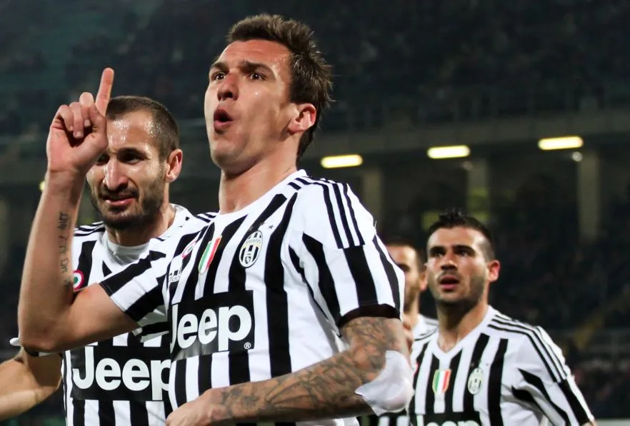 Le Napoli et la Juve maintiennent la cadence