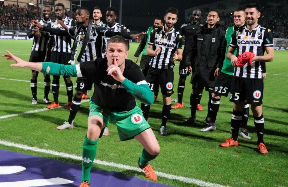 Angers la bonne surprise, Lyon fout le cafard