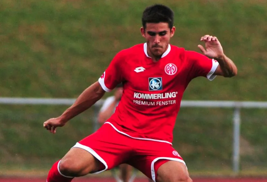 Vidéo : Jairo Samperio, buteur lounge