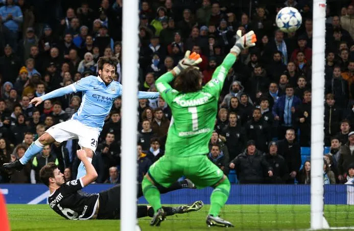 Vidéo : Le magnifique but de David Silva