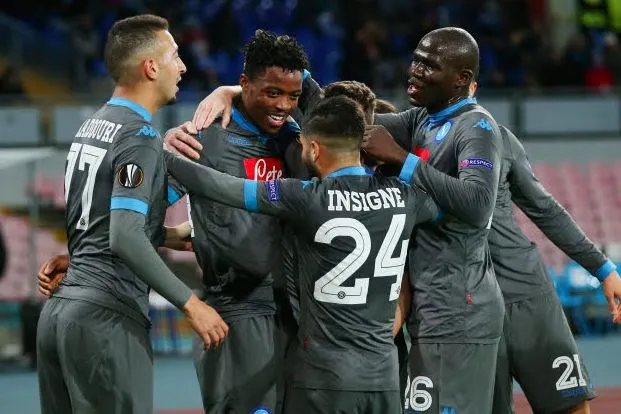 Perfect du Napoli, l&rsquo;Ajax éliminé