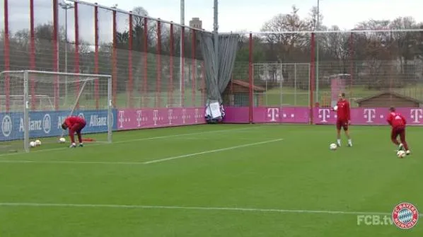 Vidéo : Müller se fait allumer à l&rsquo;entraînement