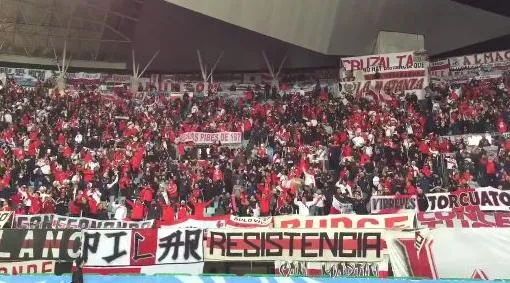 Vidéo : Le coach d&rsquo;Hiroshima admiratif des fans de River