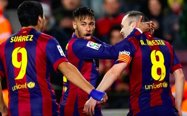 Le Barça rejoint River en finale