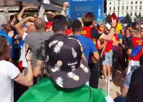 Italiens et Belges font la fête à Lyon