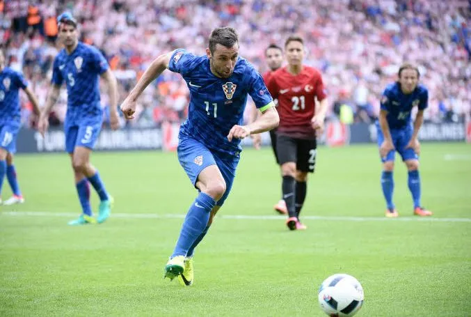 D. Srna a quitté la sélection pour les funérailles de son père