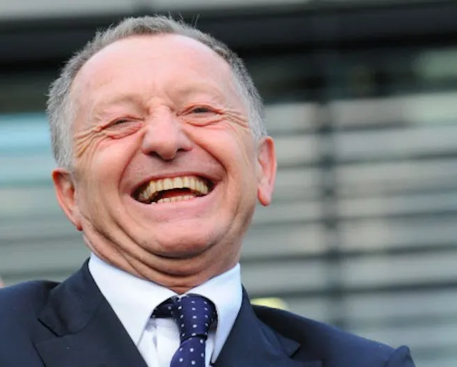 Aulas en remet une couche sur le PSG