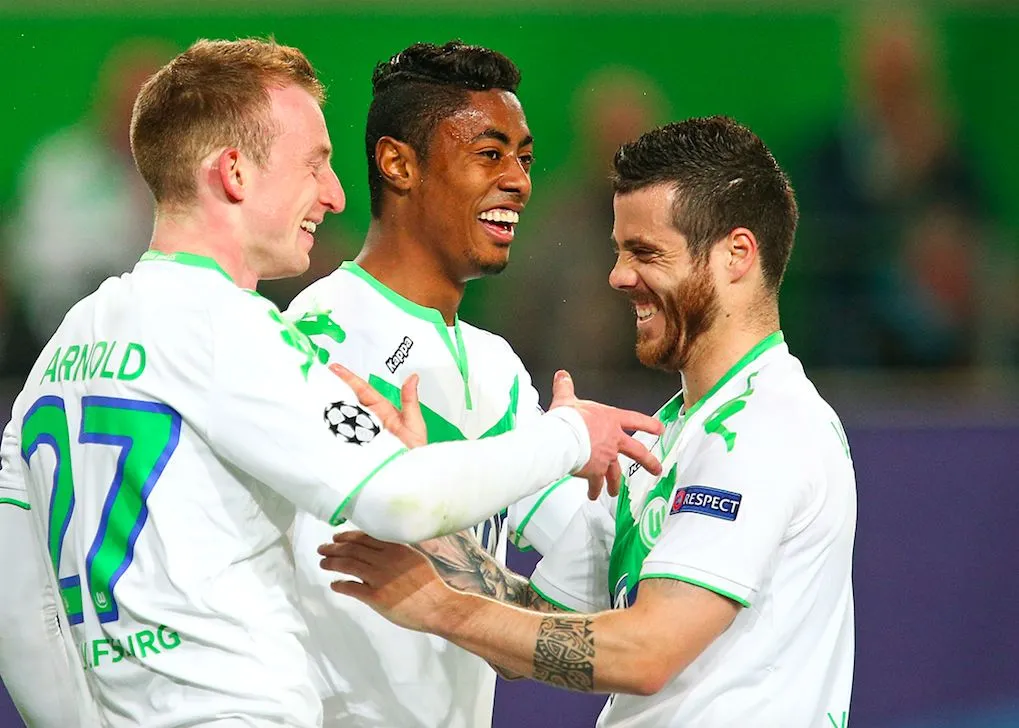 Les Loups croquent le Real