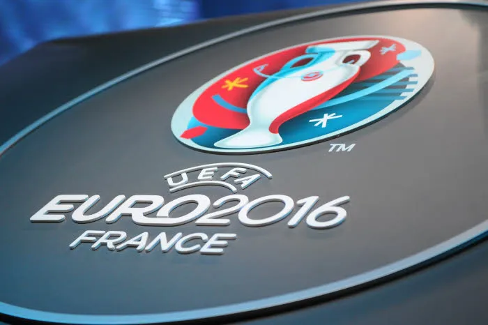 Devenez porte-drapeau de l&rsquo;UEFA Euro 2016TM