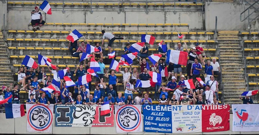Les supporters jouent-ils un rôle à l’extérieur ?