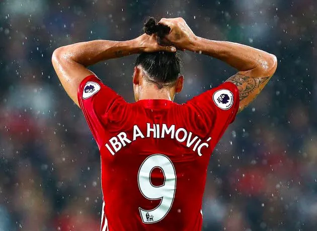 Zlatan chambre Claudio Bravo