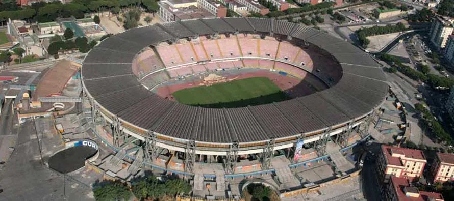 Un homme, un stade : San Paolo