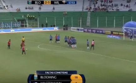 Coup franc imparable en Bolivie