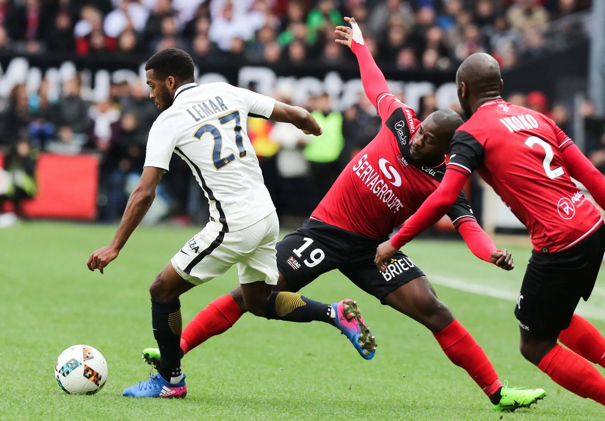 Monaco assure l&rsquo;essentiel à Guingamp